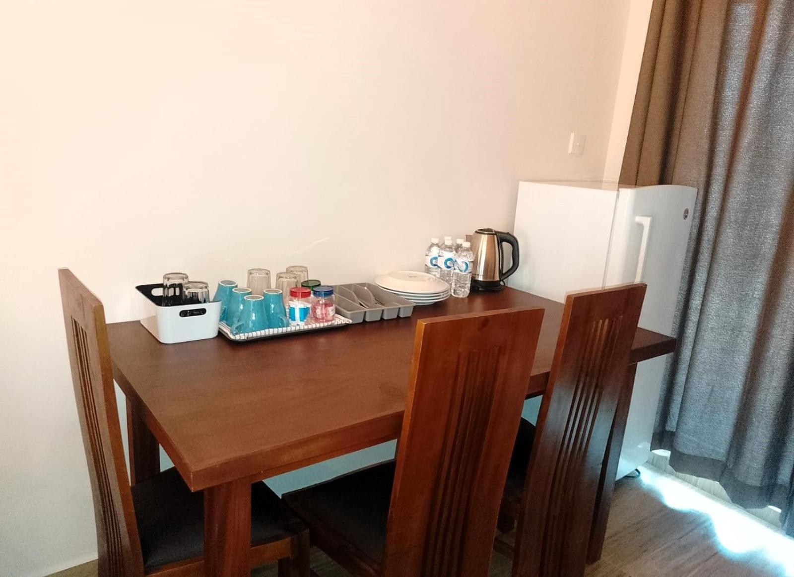 Transit Studio Katunayaka Εξωτερικό φωτογραφία